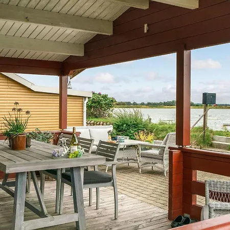 Topi - 15m From The Sea By Interhome Semesterbostad *