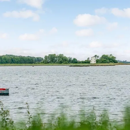 Semesterbostad Topi - 15m From The Sea By Interhome